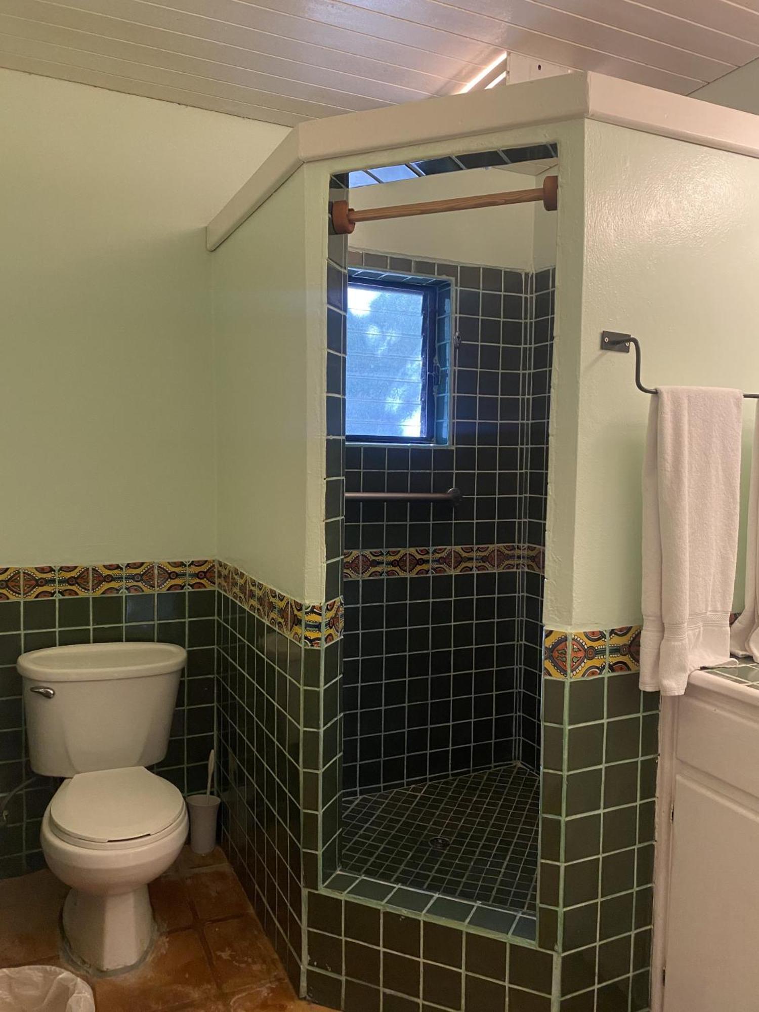 Tranquility Beach Suites Placencia Стая снимка